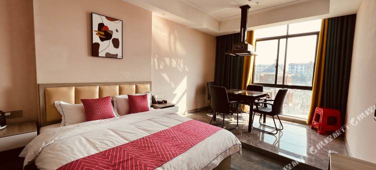 他她主题酒店图片