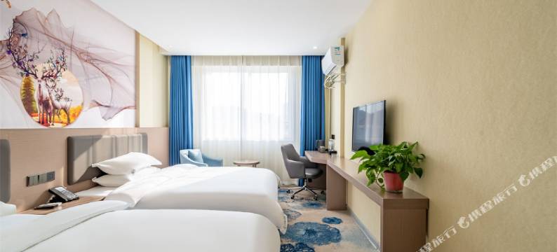 中怡精品酒店(潜山市雪湖里历史文化街区天柱山旅游客运站店)图片