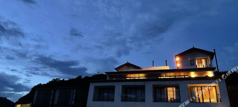 德钦碎片吾乡梅里雪山公馆图片