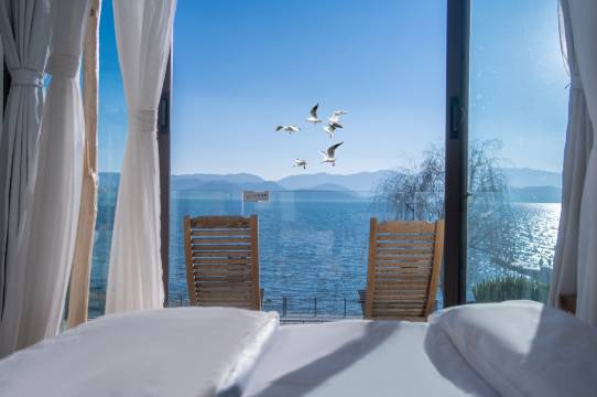 得乐茗墅一线海景酒店(大理洱海龙龛码头店)