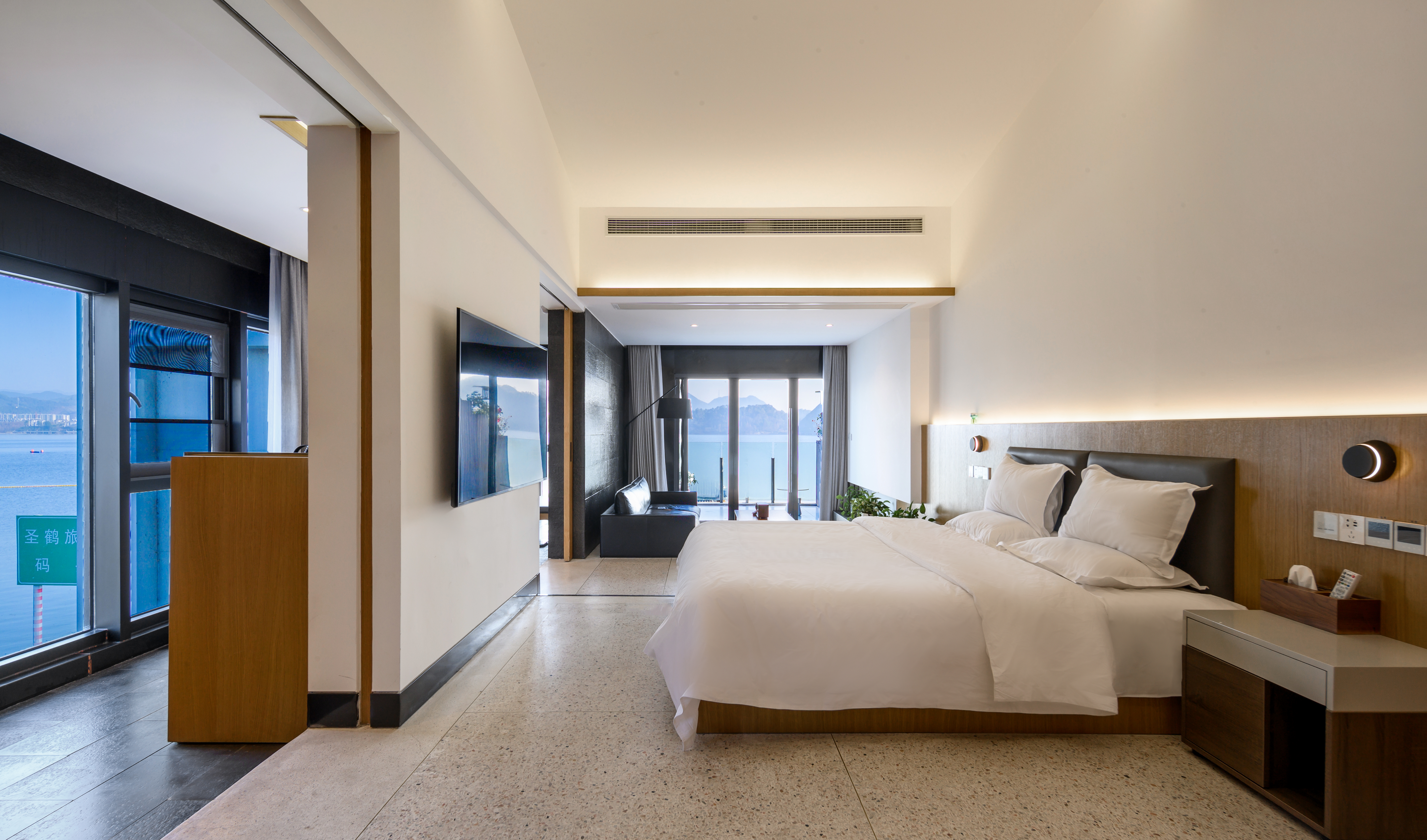 Yuyuan GuesthouseOver view