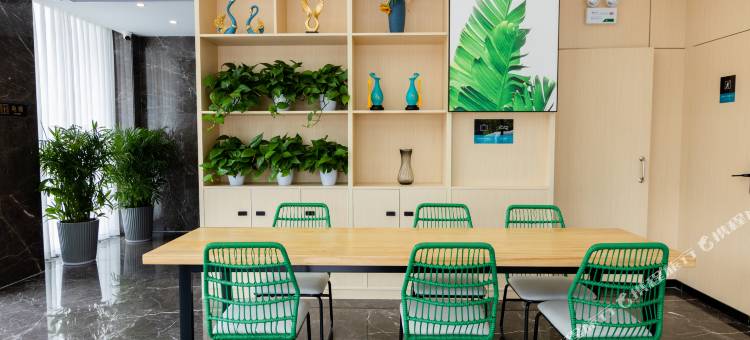 尚客优品酒店(玉林宏进市场毅德店)图片