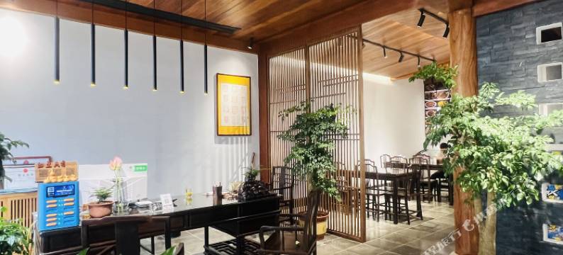 初壹民宿(九华山游客服务中心店)图片