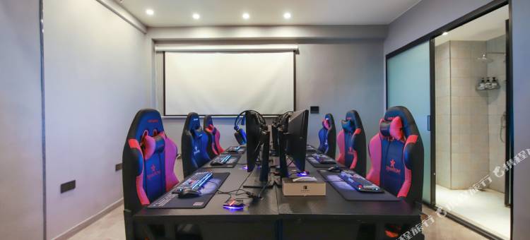 库尔勒爱电竞酒店图片