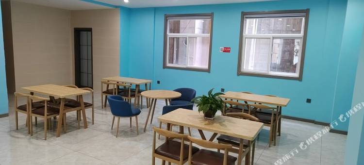 途客中国轻居酒店(延安红化山体公园店)图片