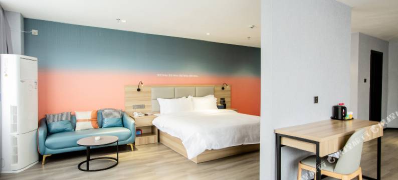 艺龙瑞云酒店(吉安人民广场文山步行街店)图片