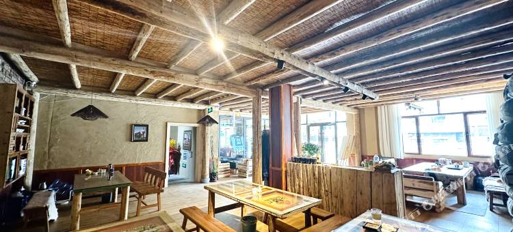 山古民宿(亚格塘店)图片