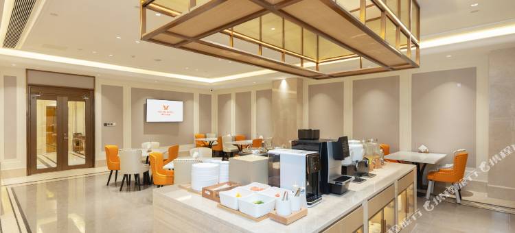 维也纳酒店(兴化戴南金泽商业街店)图片