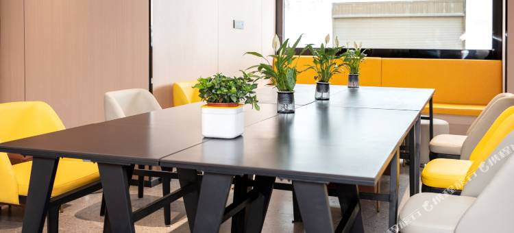 IU酒店(临沧临翔区政府店)图片