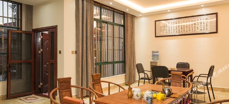 镇安暖秋小宿图片