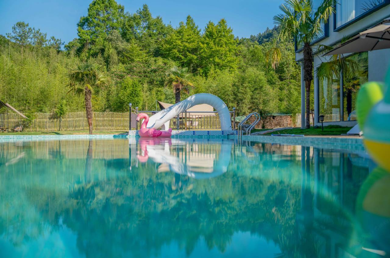 半亩梯田星空泳池度假美宿(皖南川藏线店)图片