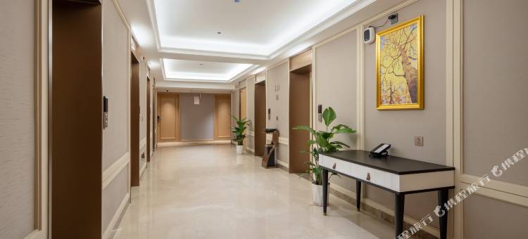 维也纳酒店(长沙松雅湖螺丝塘地铁站店)图片