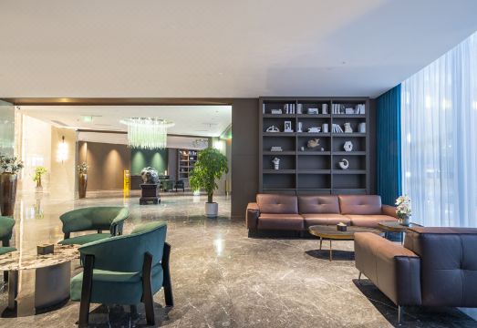 Mehood Lestie Hotel Hotel Overview