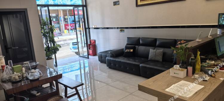 洱源炼铁明月酒店(三中店)图片