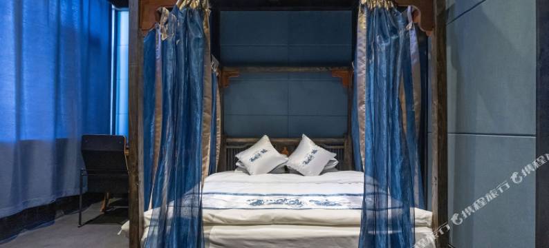 乌鲁木齐野马丝路驿站文化主题沙龙图片