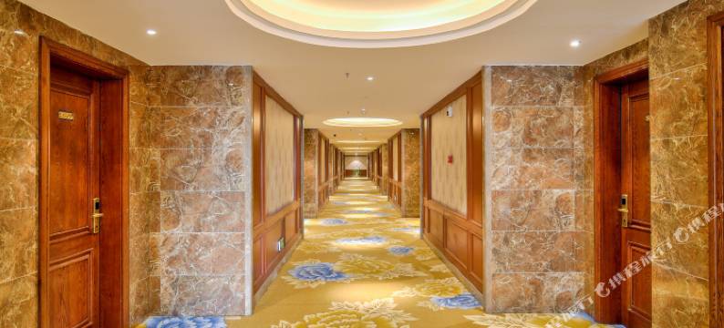 向日葵电竞酒店(骆驼盛兴路店)图片