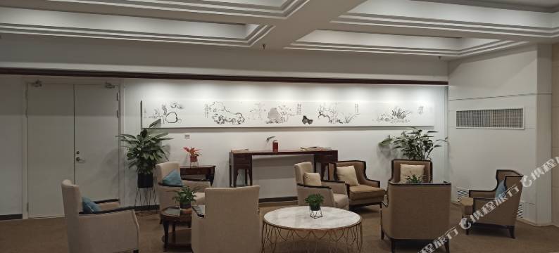 A&J商旅艺术酒店(南京徐庄苏宁总部地铁站)图片