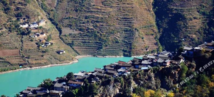 滇藏秘境·茶马道石头城山居图片