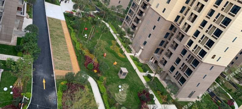 鹿百万吖公寓(和靖路1号分店)图片