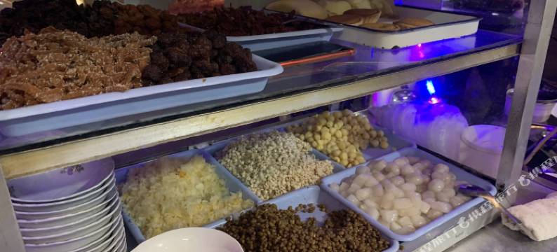 鹿百万吖公寓(和靖路1号分店)图片