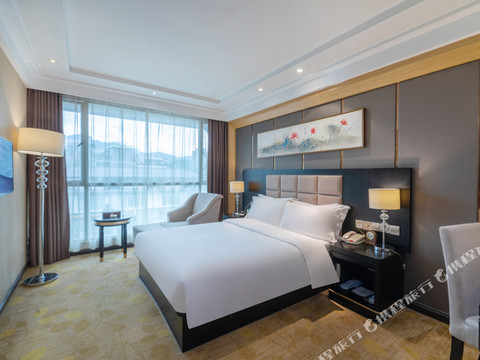 咸丰乐山大酒店