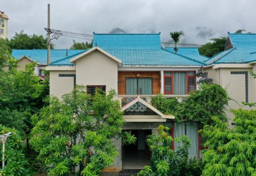 Shiguang Xiaozhu Hotel Hotel Overview