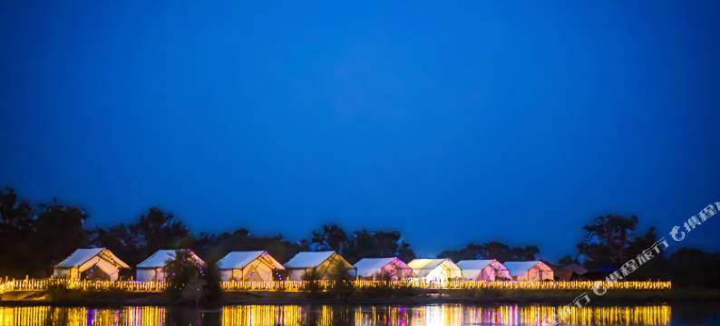 尉犁君徠悦澜度假营地图片