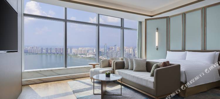 长沙世茂希尔顿酒店图片