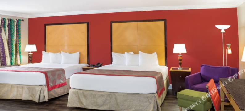 迈阿密温泉/迈阿密国际机场华美达酒店(Ramada by Wyndham Miami Springs/Miami International Airport)图片