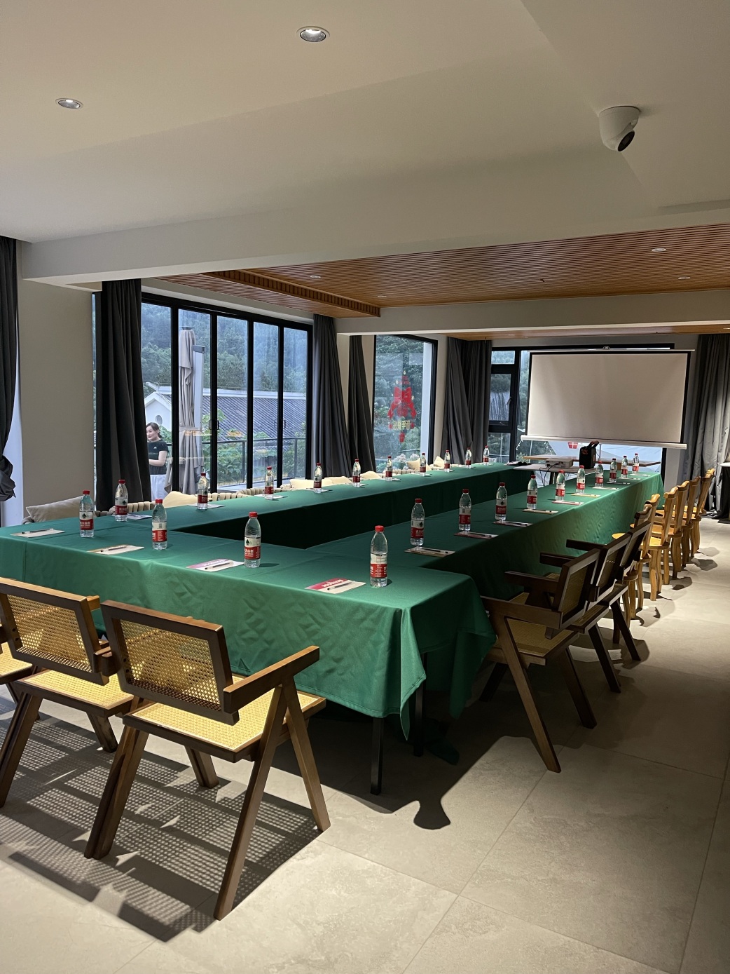 Shiye Shanju HostelOver view