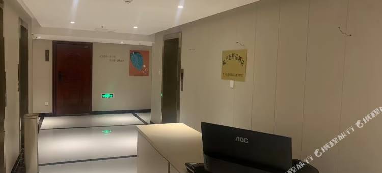 栀子花精品公寓(青岛太行山路地铁站石油大学店)图片