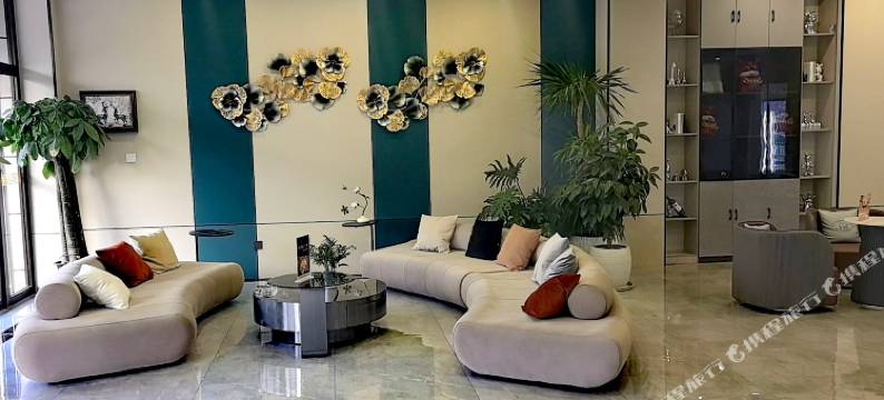 东晟御景民宿(兴和北站店)图片