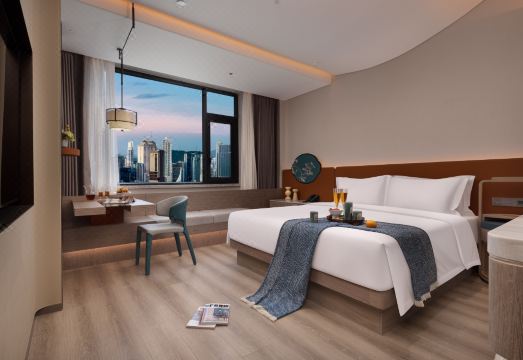 Fuyang Yunbo Manju Hotel (Yingzhou Wanda Plaza Long Distance Bus Station Store) Hotel Overview