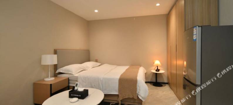 设计师智能公寓(广州宝能演艺中心萝岗万达广场店)图片