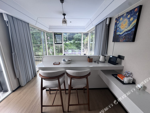 平和双水湾度假山庄