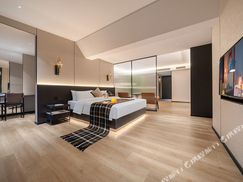 汉马智慧酒店(凤城天街店)