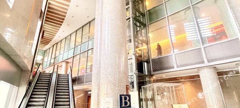 兰宸假日海景公寓(五四广场万象城店)图片