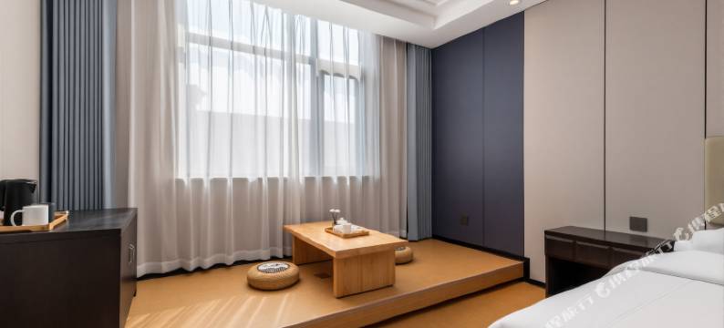 艾德品悦酒店(新郑龙湖升达大学店)图片