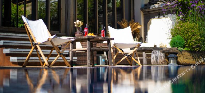 无尔山下｜金山映雪·雾漫泳池花园度假美宿图片