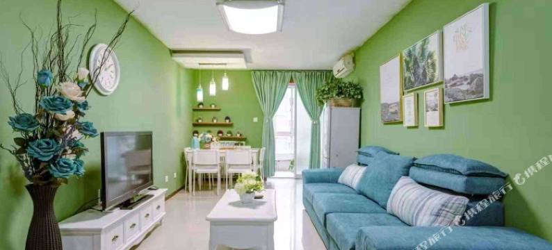 西安钟楼公寓(西安回民街钟楼地铁站店)图片