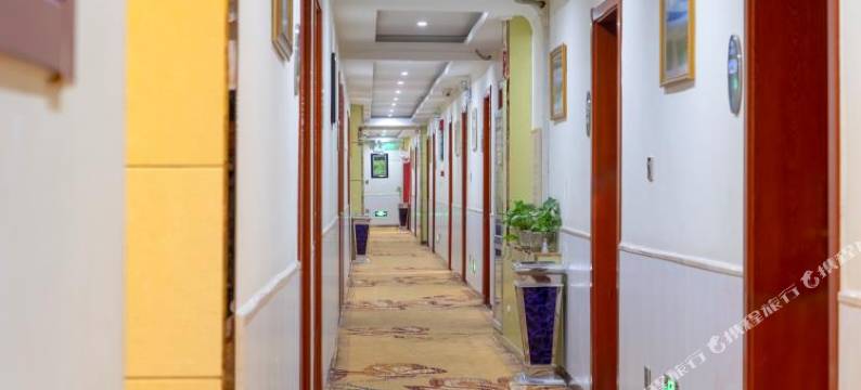 西宁尚铂品质宾馆(西宁东关清真大寺店)图片