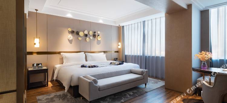 海逸国际酒店(怀化火车站新天地广场店)图片