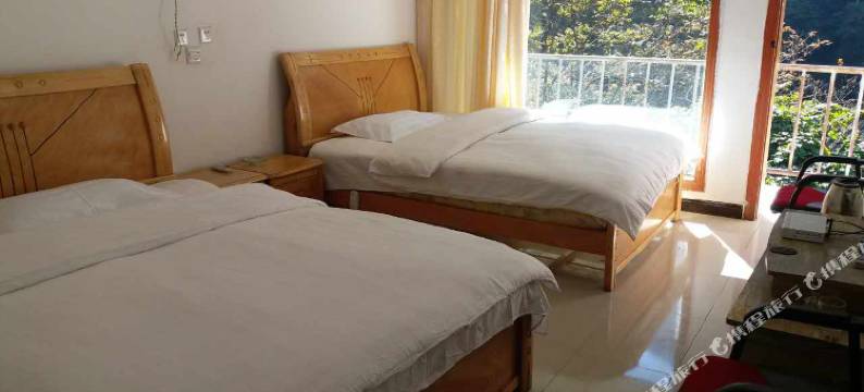 波密通麦宾馆图片