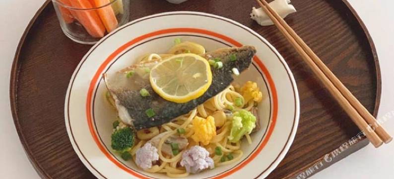 凤凰山雨·桐富吊脚楼江景民宿【虹桥店】图片