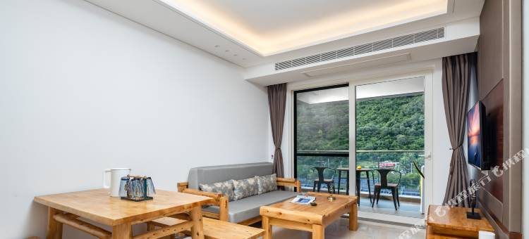 阿拉亚古风设计美宿(亚龙湾博后村店)图片
