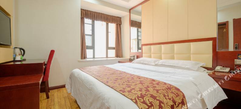 欢乐尚成商务酒店(武汉华侨城欢乐谷店)图片