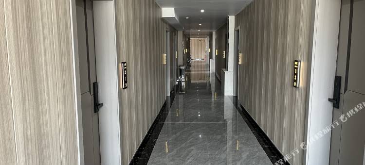 日土优客商务酒店图片