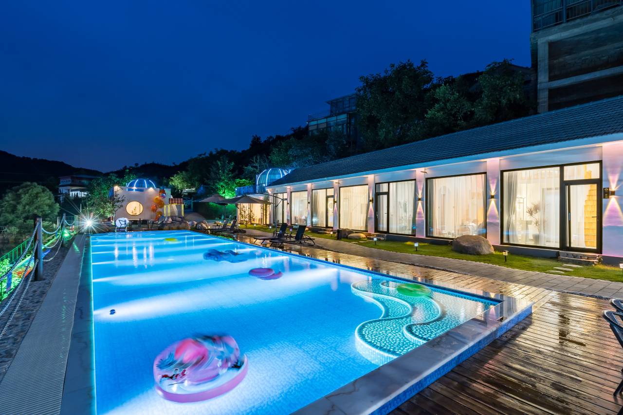 花筑·北京长城山之家私汤贰号院民宿图片