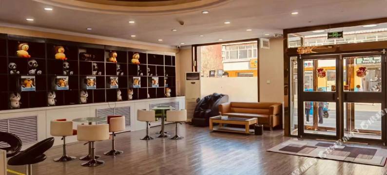 张家口在路上时尚酒店图片