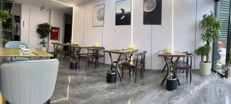 陌野酒店(天府国际机场店)图片